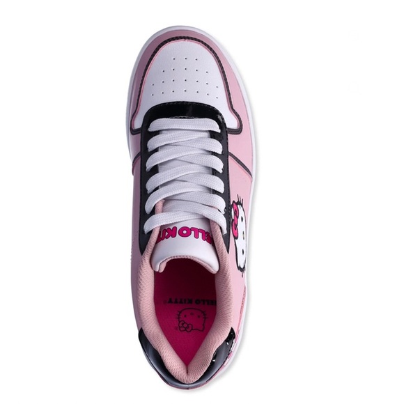 Hello Kitty Women’s Pink, White, And Black Casual Court Sneakers Size 9 NEW - Picture 4 of 12